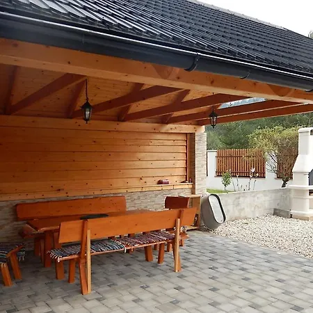 Chalupa Liptov Feriehus Bešeňová